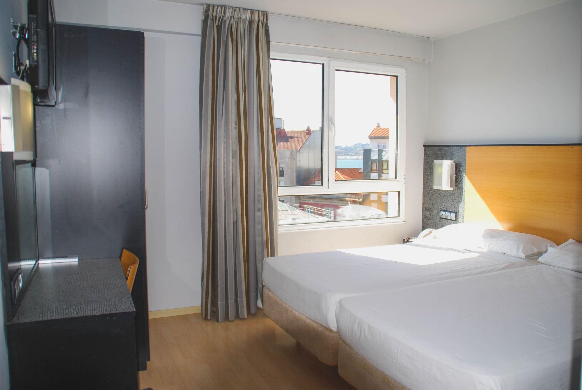Hotel Faranda Pathos Gijon, Ascend Hotel Collection ภายนอก รูปภาพ