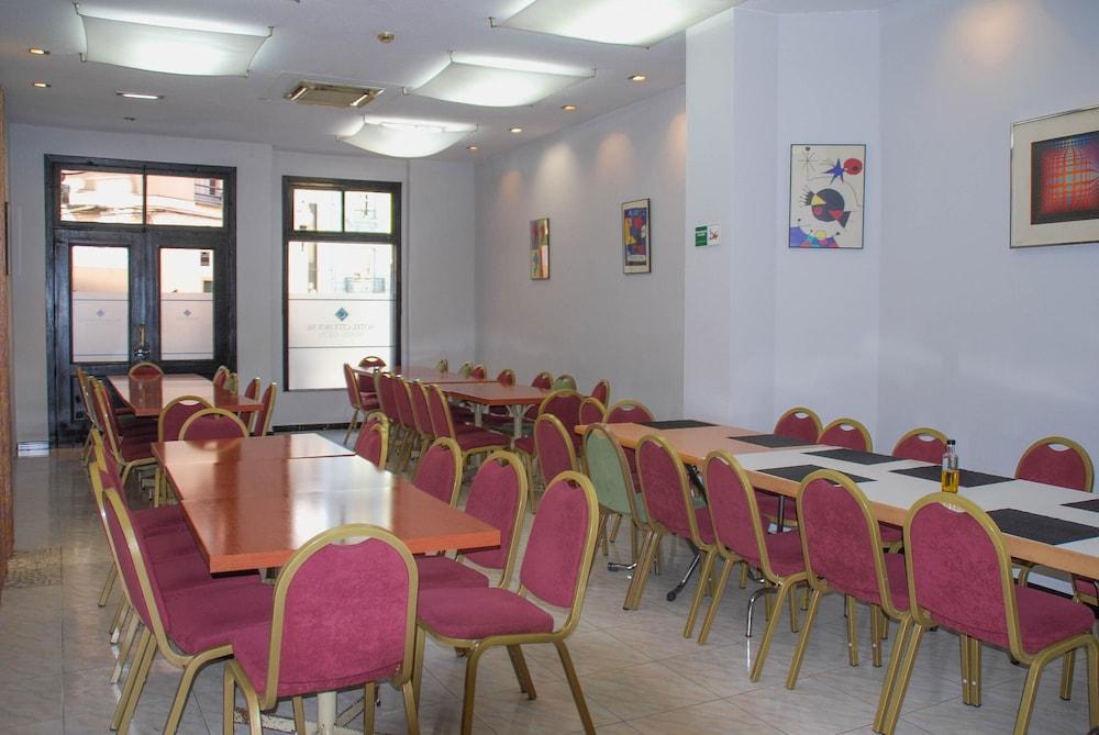 Hotel Faranda Pathos Gijon, Ascend Hotel Collection ภายนอก รูปภาพ