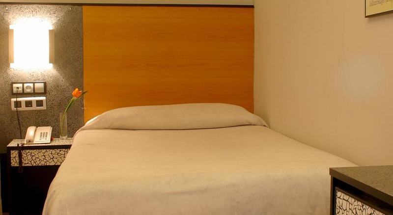 Hotel Faranda Pathos Gijon, Ascend Hotel Collection ภายนอก รูปภาพ